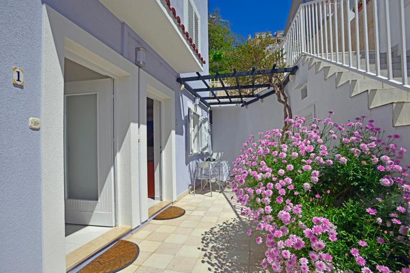 Sunset Apartments Hvar Town Exterior photo