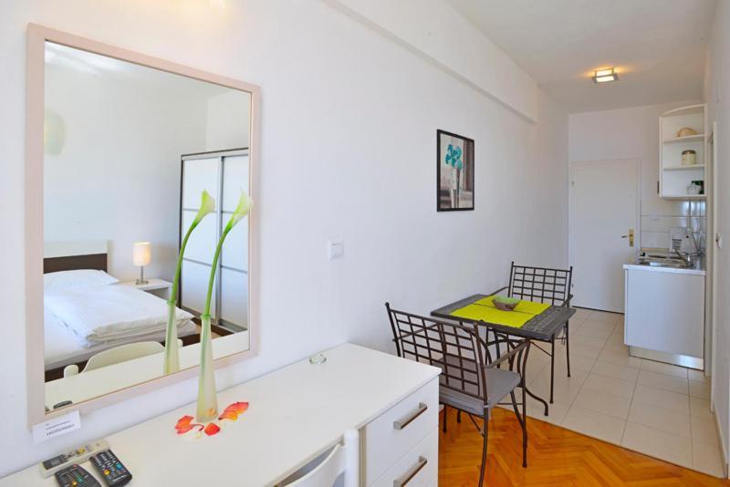 Sunset Apartments Hvar Town Exterior photo